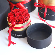 Load image into Gallery viewer, The eternity bloom Preserved Flower Rose Gift Box Bucket