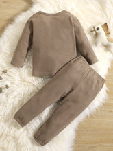 Load image into Gallery viewer, Kids Pocketed Top and Elastic Waist Pants Set