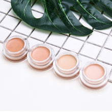 Load image into Gallery viewer, Eye Primer Base Cream Concealer Brightening Waterproofing Eyeshadow Make Up
